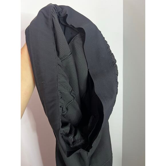 Lululemon Women's Studio Jogger in black size 8 - Picture 9 of 9